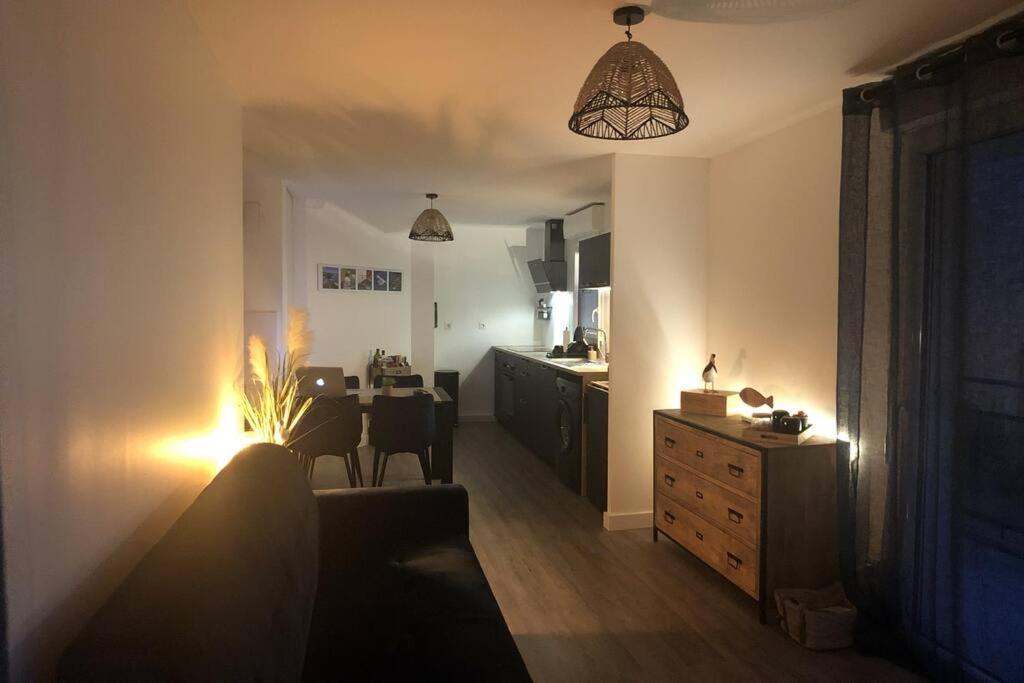 Appartement, Confort, Parking, Terrasse Dinan Exterior foto